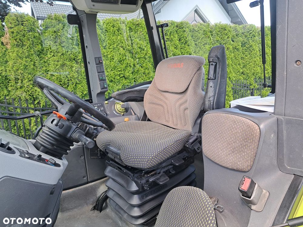 Claas ARION 420 CIS - 13