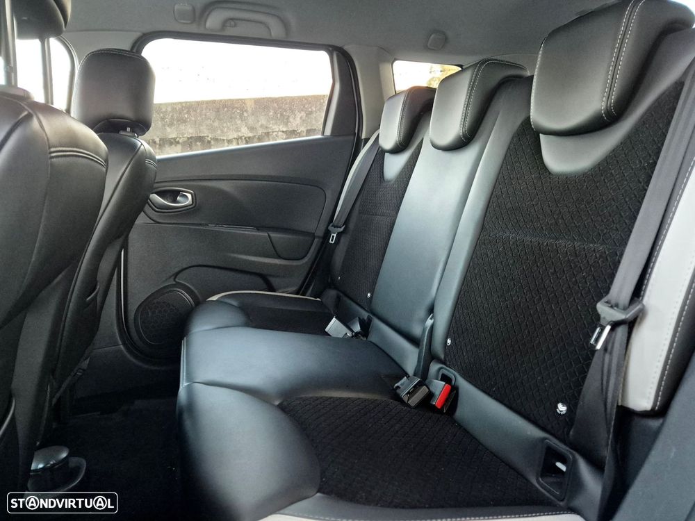 Renault Clio Sport Tourer (Energy) dCi 90 EDC Bose Edition - 11