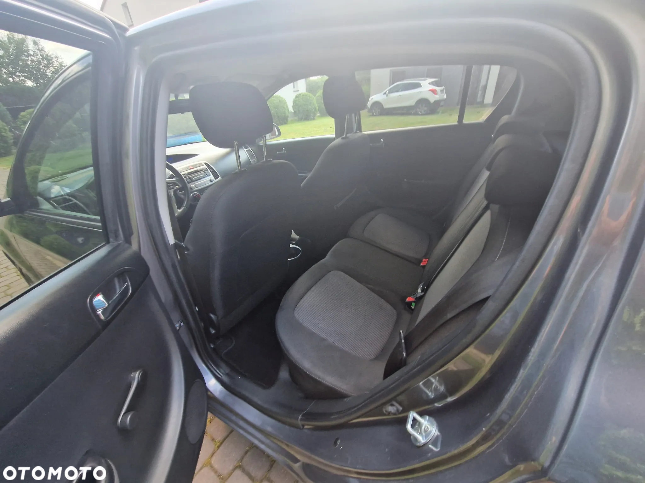 Hyundai i20 - 10