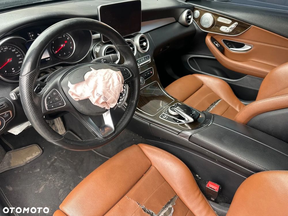 Mercedes-Benz Klasa C - 24