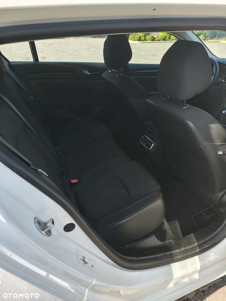 Renault Megane 1.5 dCi Limited EDC - 13