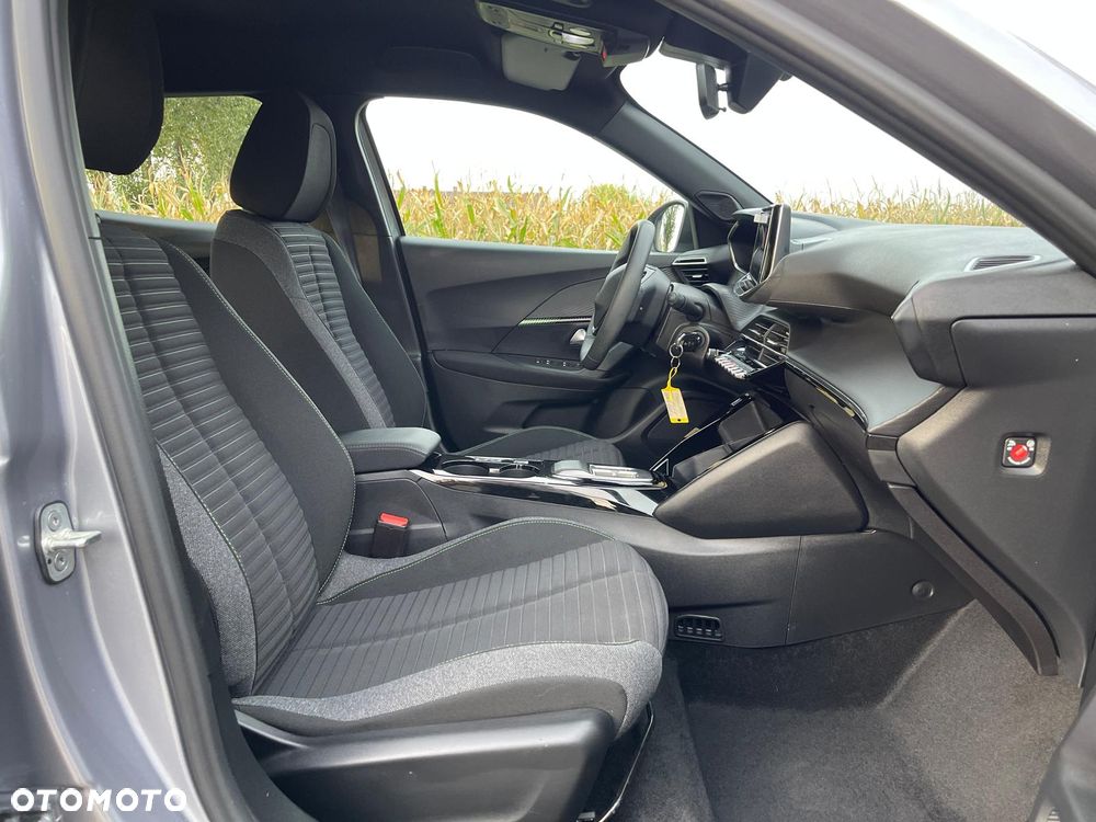 Peugeot 2008 156 Active - 28