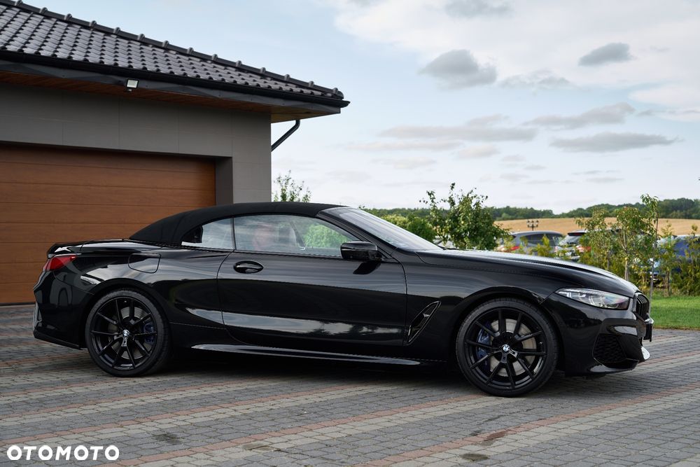 BMW Seria 8 - 16