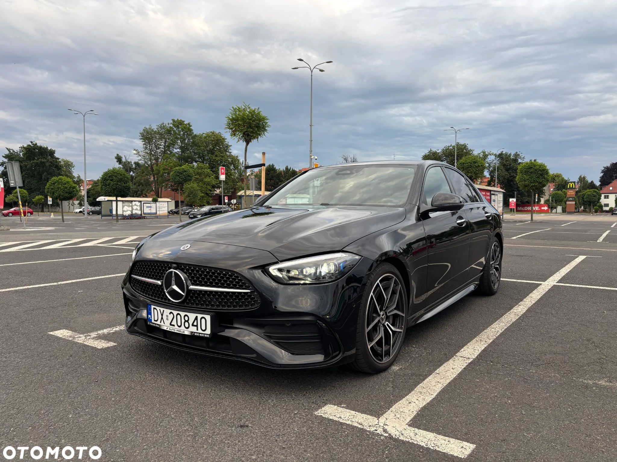 Mercedes-Benz Klasa C 300 4MATIC 9G-TRONIC - 1