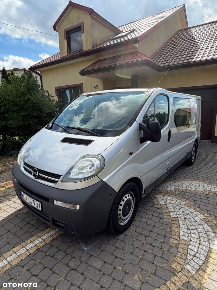 Opel Vivaro - 2