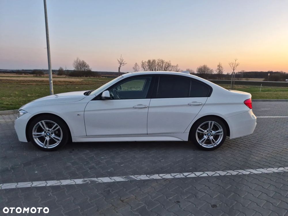 BMW Seria 3 320d M Sport EU6 - 5