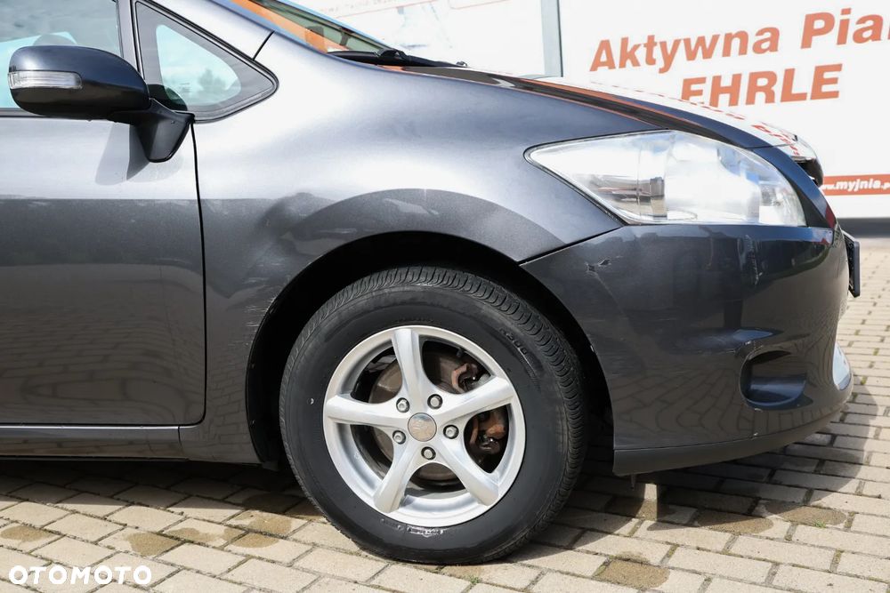 Toyota Auris 1.33 VVT-i Life - 10