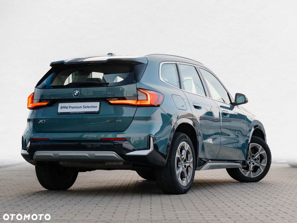 BMW X1 sDrive18i xLine sport - 3