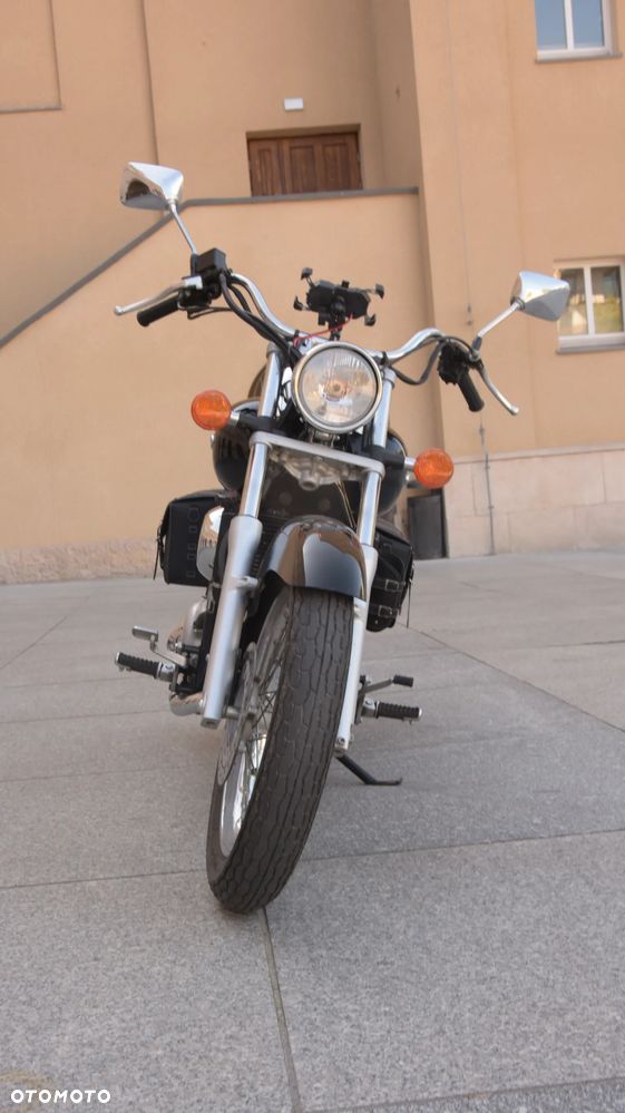 Honda Shadow - 4