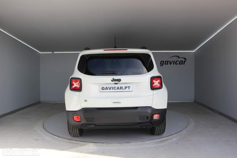 Jeep Renegade 1.5 TG e-Hybrid DCT - 11