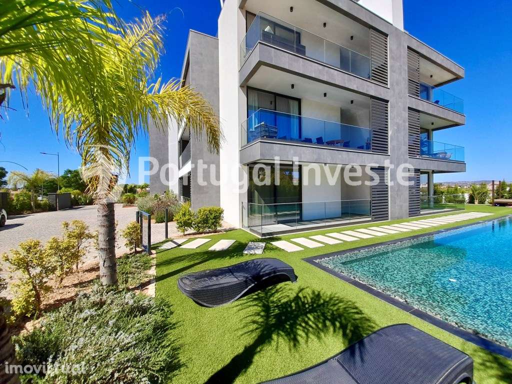 Em Exclusivo! T2 de luxo no Condomínio Charme Apartamentos em Albuf... - Grande imagem: 3/32