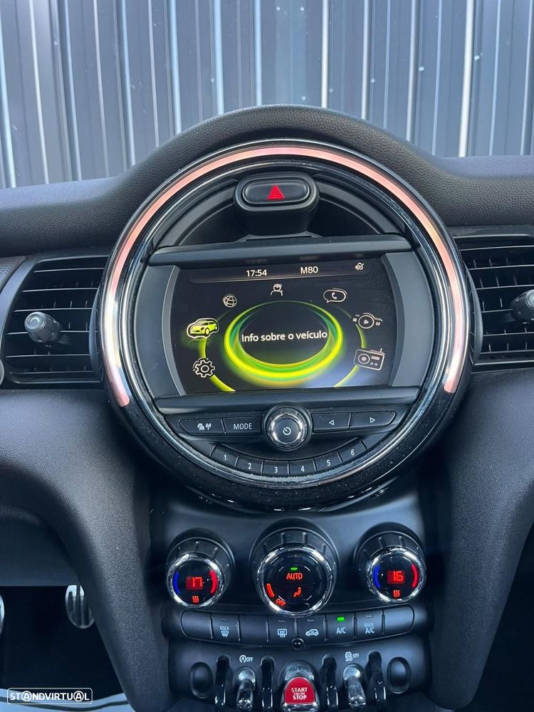 MINI Cabrio - 10