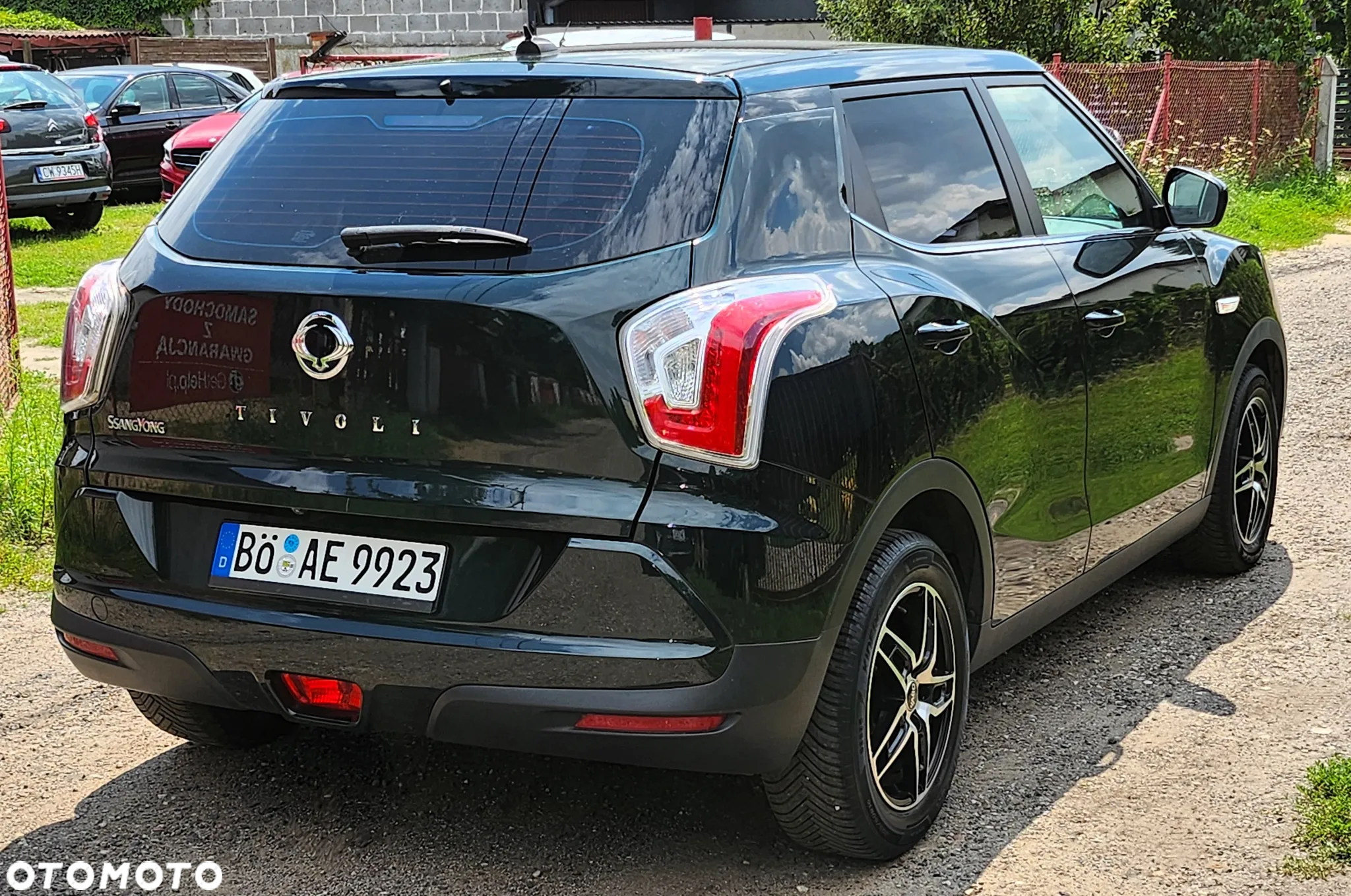 SsangYong/KGM Tivoli - 4