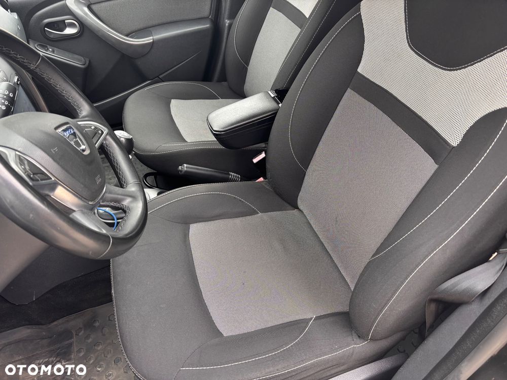 Dacia Duster dCi 90 2WD Essential - 8