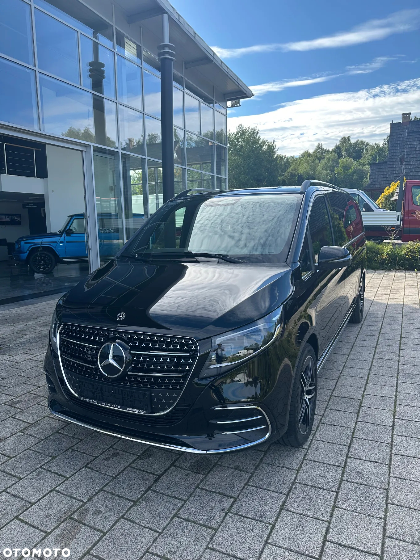 Mercedes-Benz Klasa V 300 d 4-Matic Exclusive 9G-Tronic (d³ugi) - 8