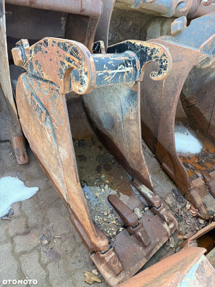 Hitachi ZX140W-6 - 13