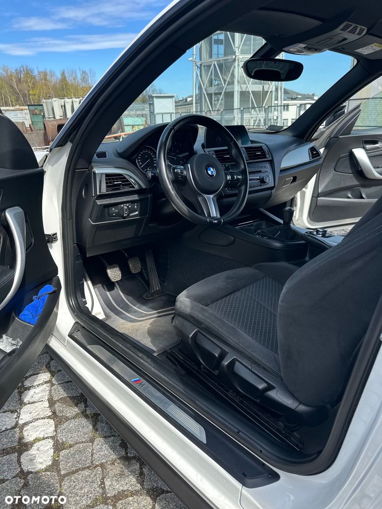 BMW Seria 2 220d M Sport - 6