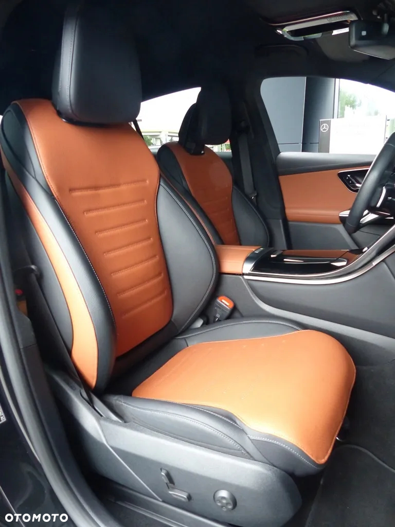 Mercedes-Benz GLC Coupe 200 mHEV 4-Matic AMG Line - 14