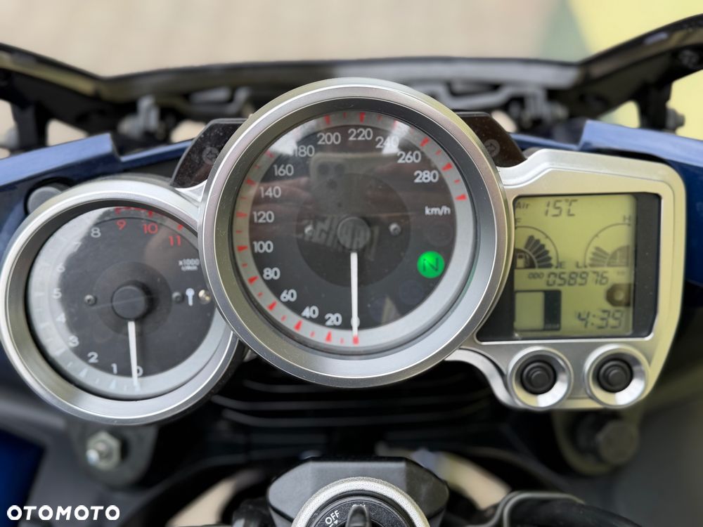 Yamaha FJR - 36