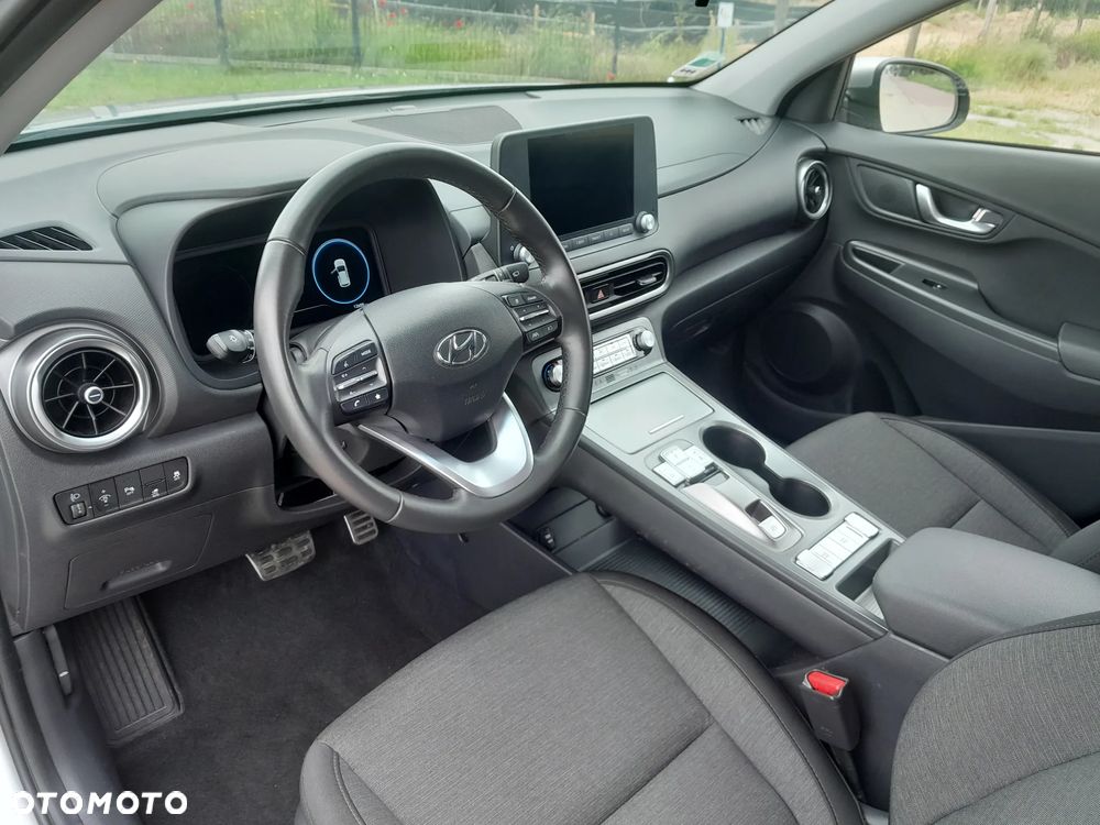 Hyundai Kona Electric 39kWh Style - 12