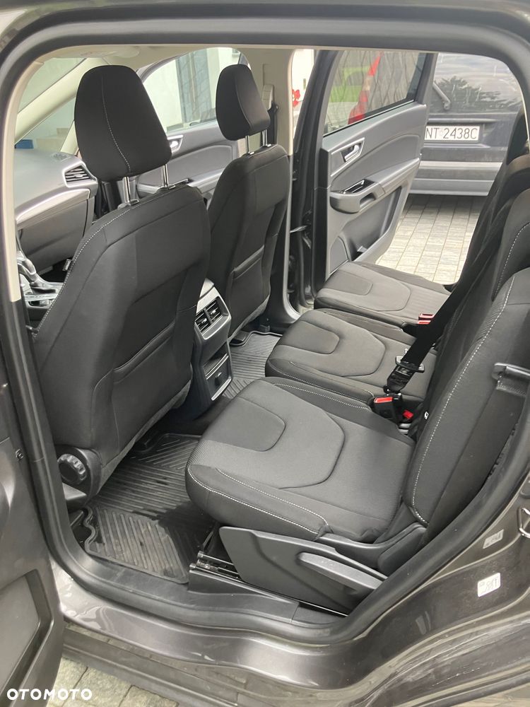 Ford S-Max - 6