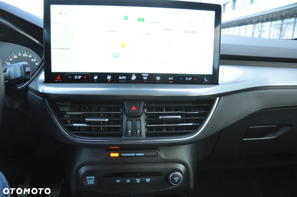 Ford Focus 1.0 EcoBoost Titanium - 16