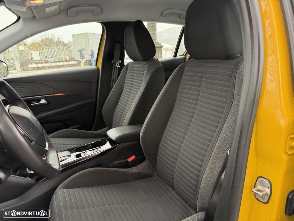 Peugeot e-208 50 kWh Allure Pack - 9