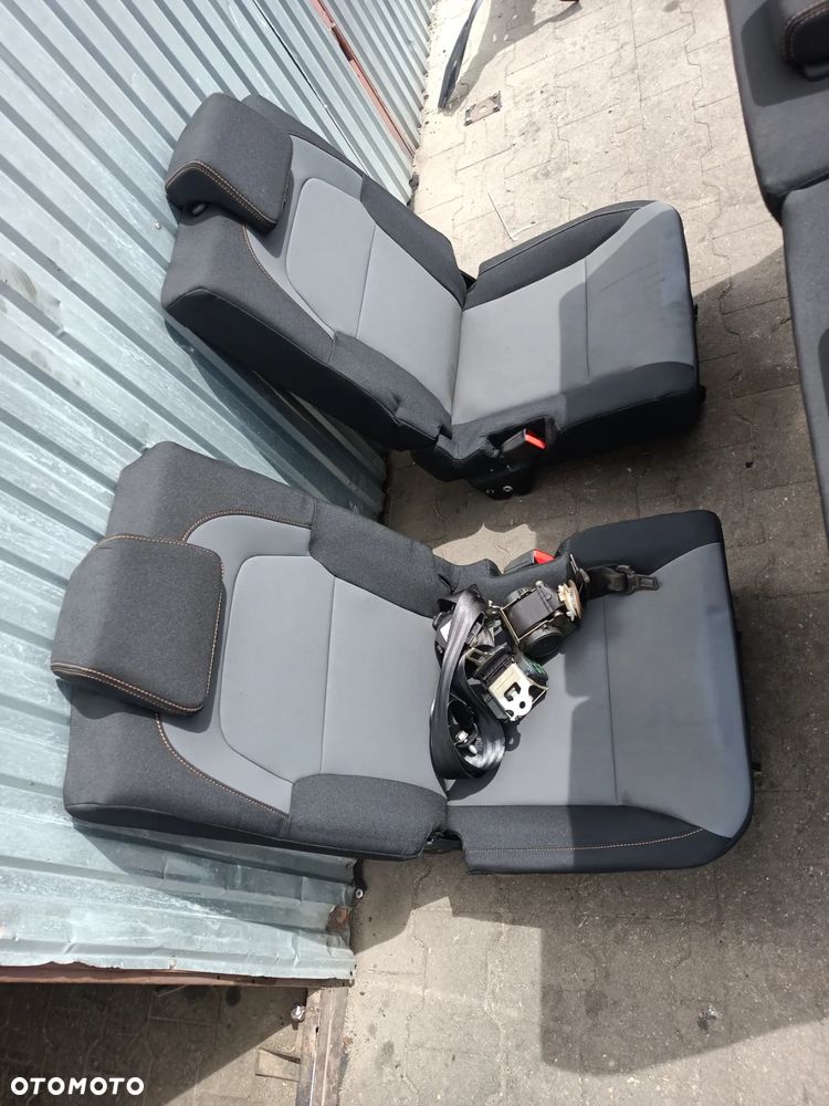 KOMPLET FOTELI DACIA JOGGER 7 OSÓB 2024 ROK - 6