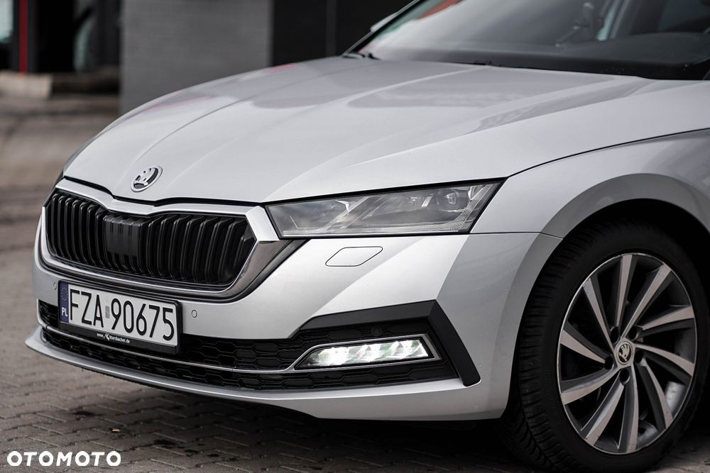 Skoda Octavia 2.0 TDI DSG First Edition - 11