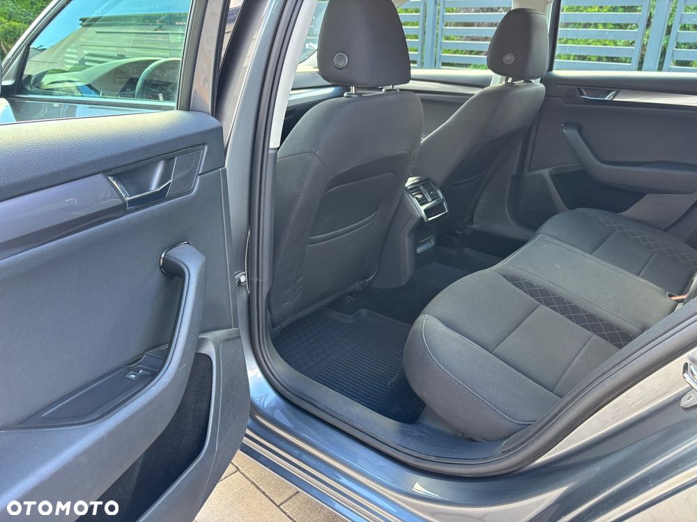 Skoda Superb - 38