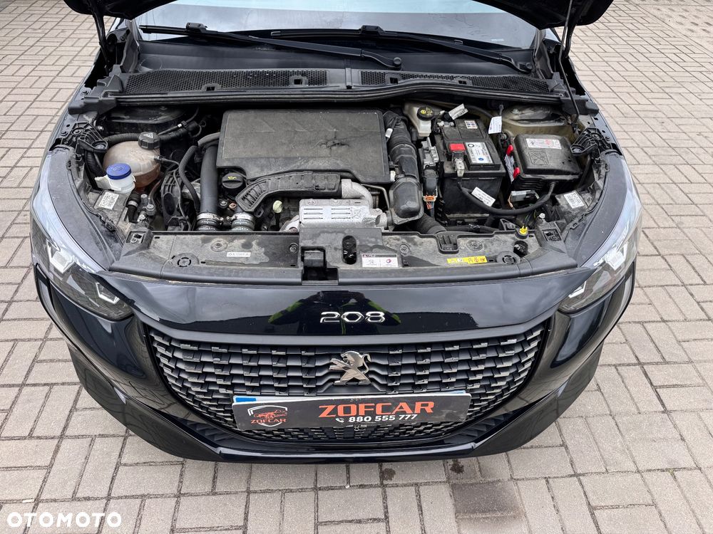 Peugeot 208 - 17