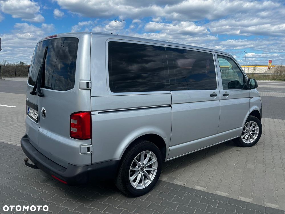 Volkswagen Transporter - 18