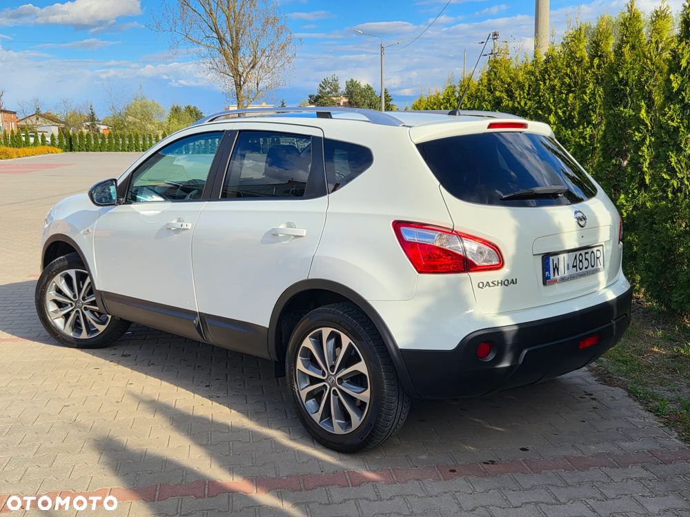 Nissan Qashqai 2.0 4x4 Tekna Premium - 3