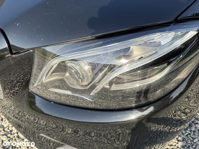 Mercedes-Benz Klasa E 220 d 4-Matic 9G-TRONIC - 4