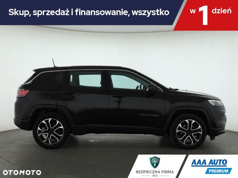 Jeep Compass - 8