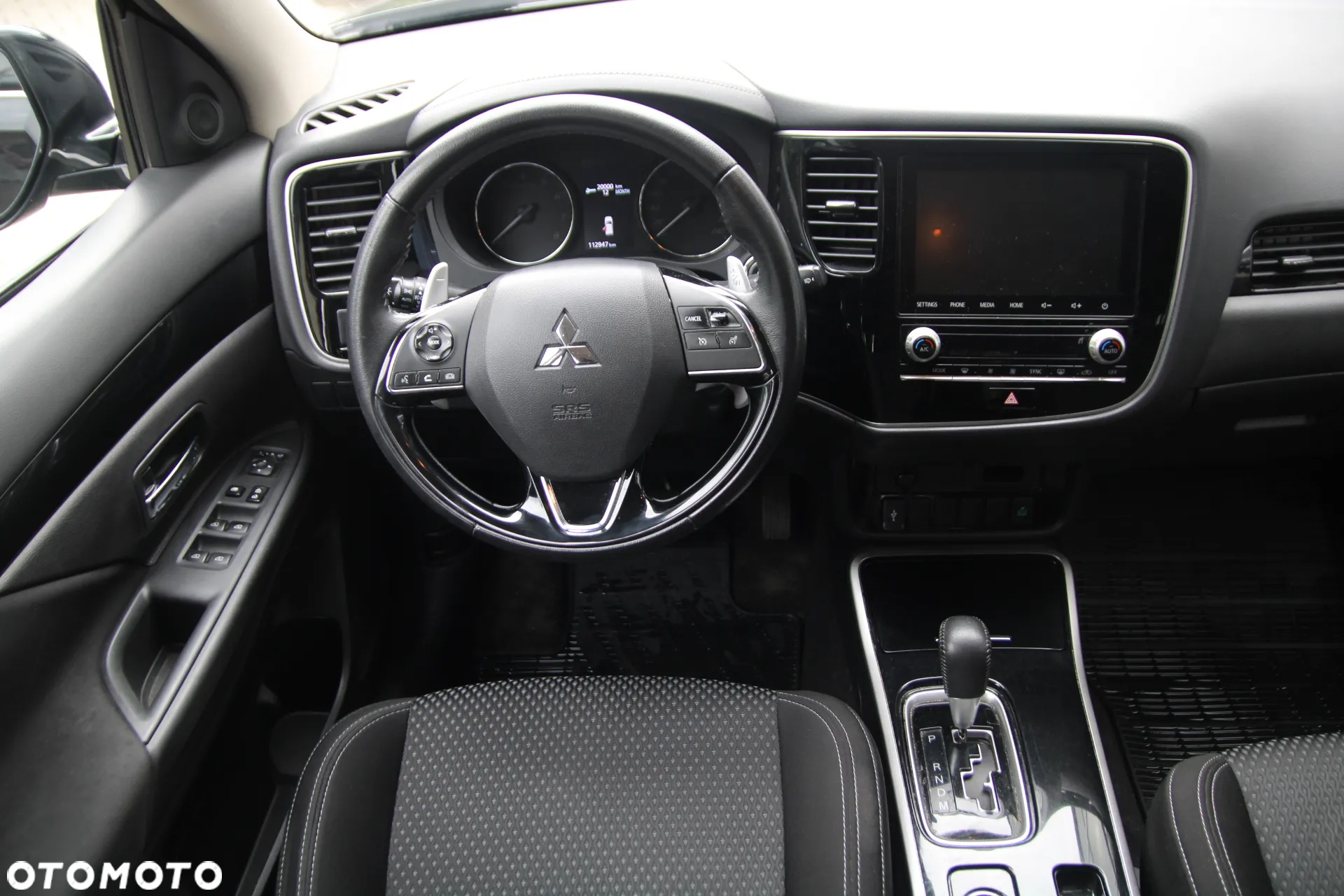 Mitsubishi Outlander 2.0 Intense + 4WD CVT - 11