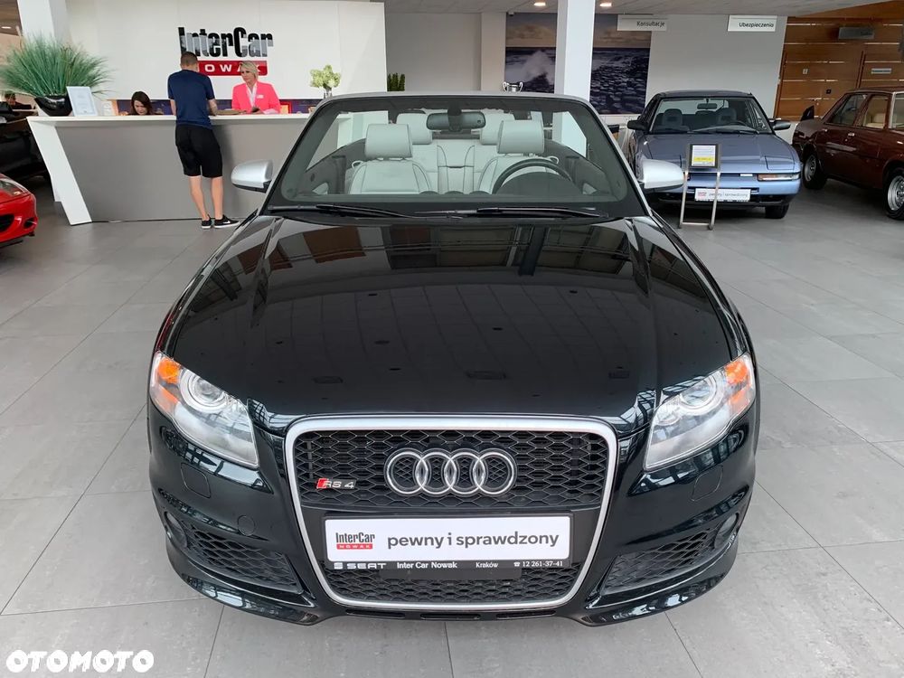 Audi RS4 Cabrio - 2
