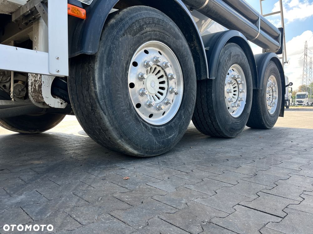 Feldbinder EUT 37.3 pierwszy właściciel od nowości - 4