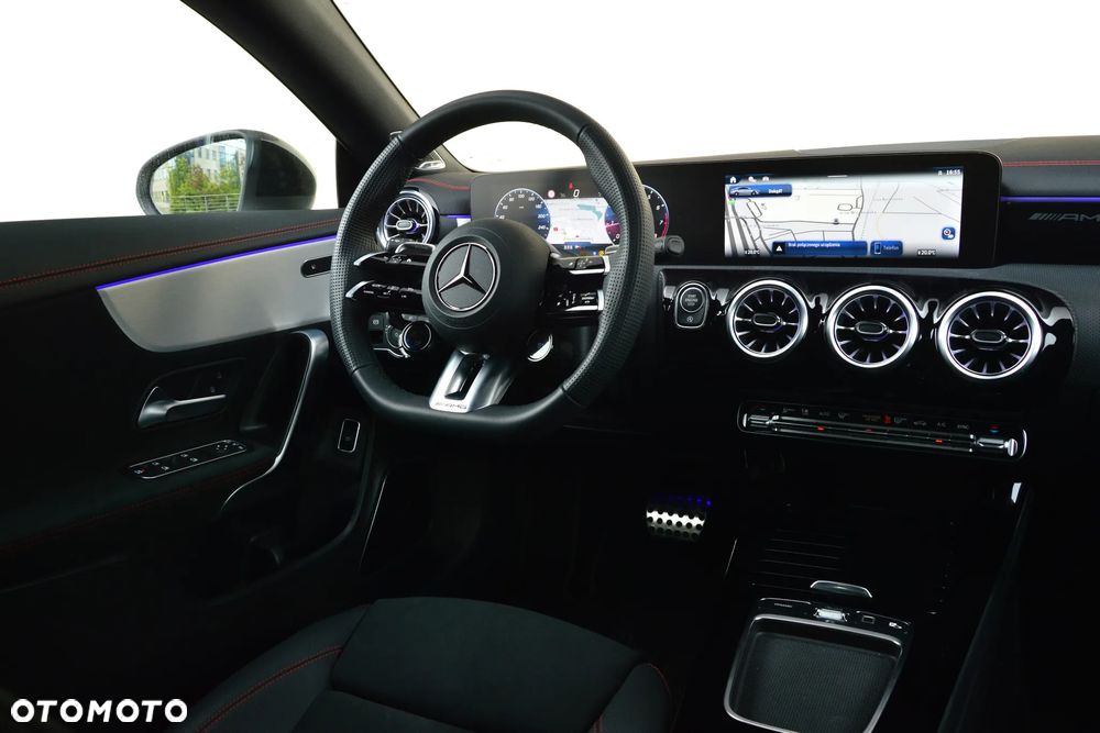Mercedes-Benz CLA AMG 35 mHEV 4-Matic 8G-DCT - 17