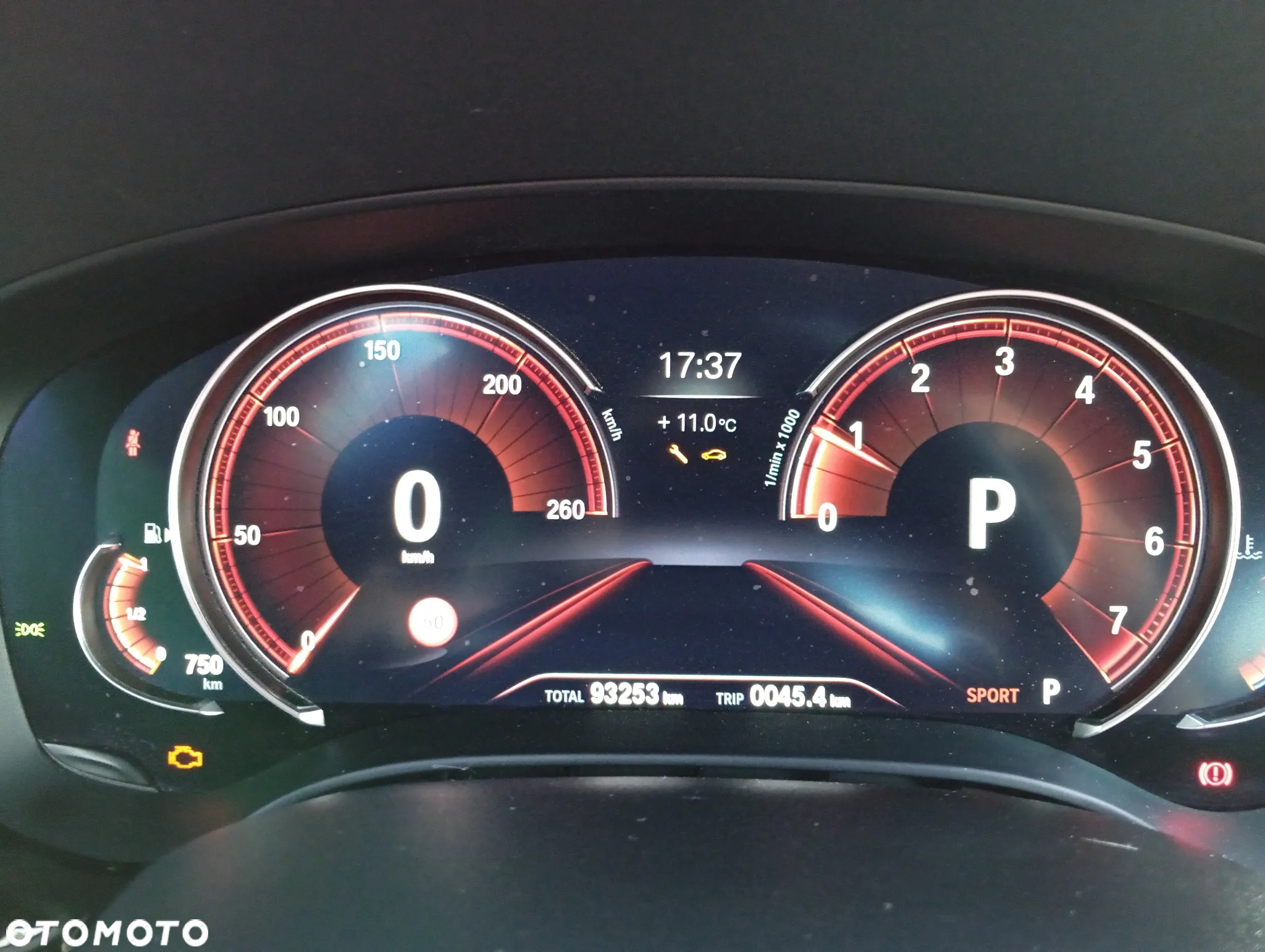 BMW Seria 5 530i GPF Luxury Line sport - 14