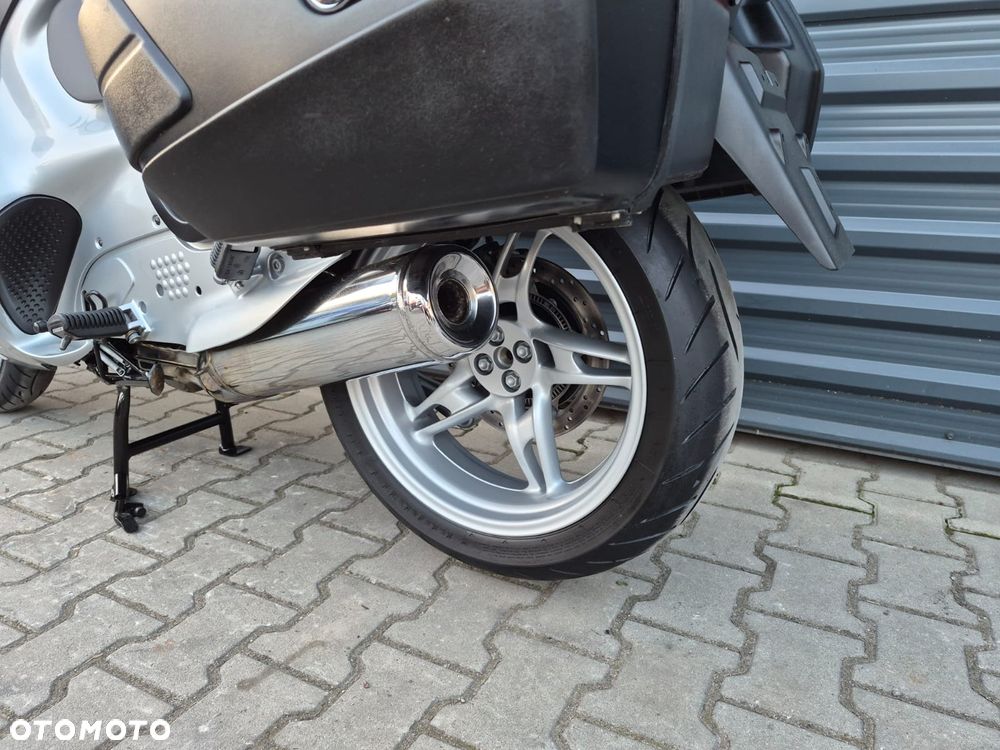 BMW R - 22