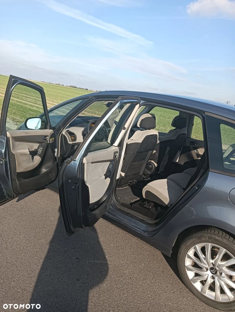 Citroën C4 Picasso - 4