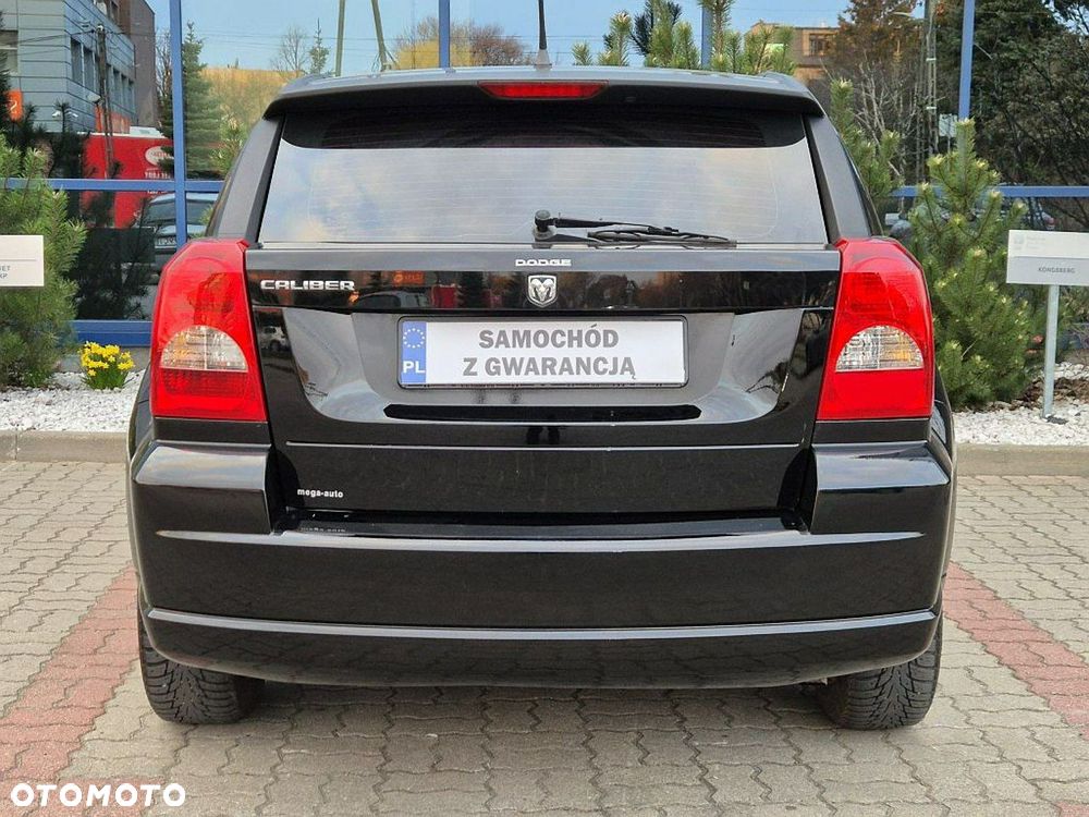 Dodge Caliber - 15
