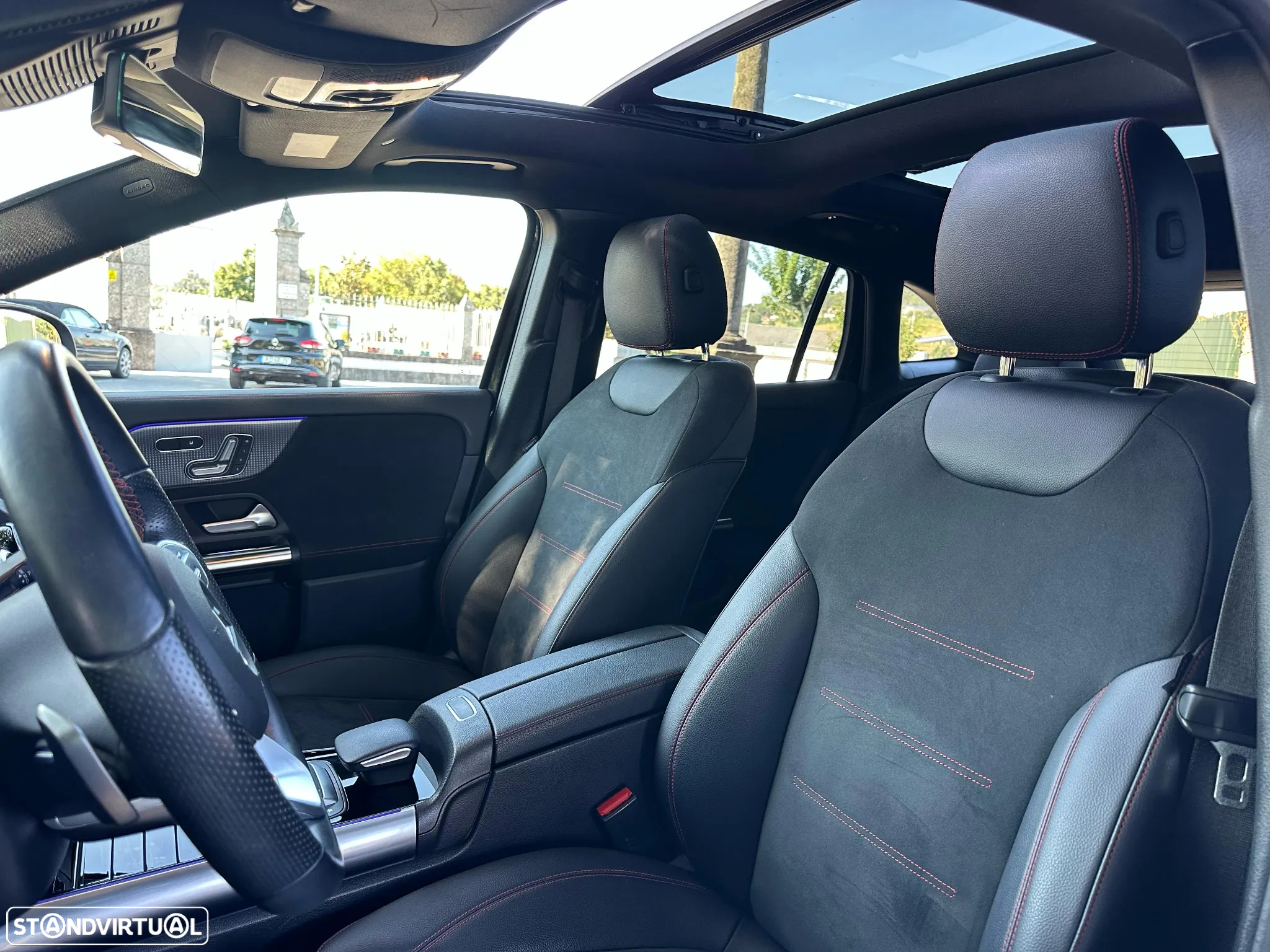 Mercedes-Benz EQA 350 4Matic AMG Line - 9
