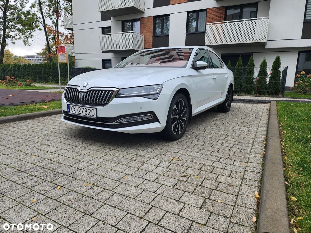 Skoda Superb 2021 photo 2