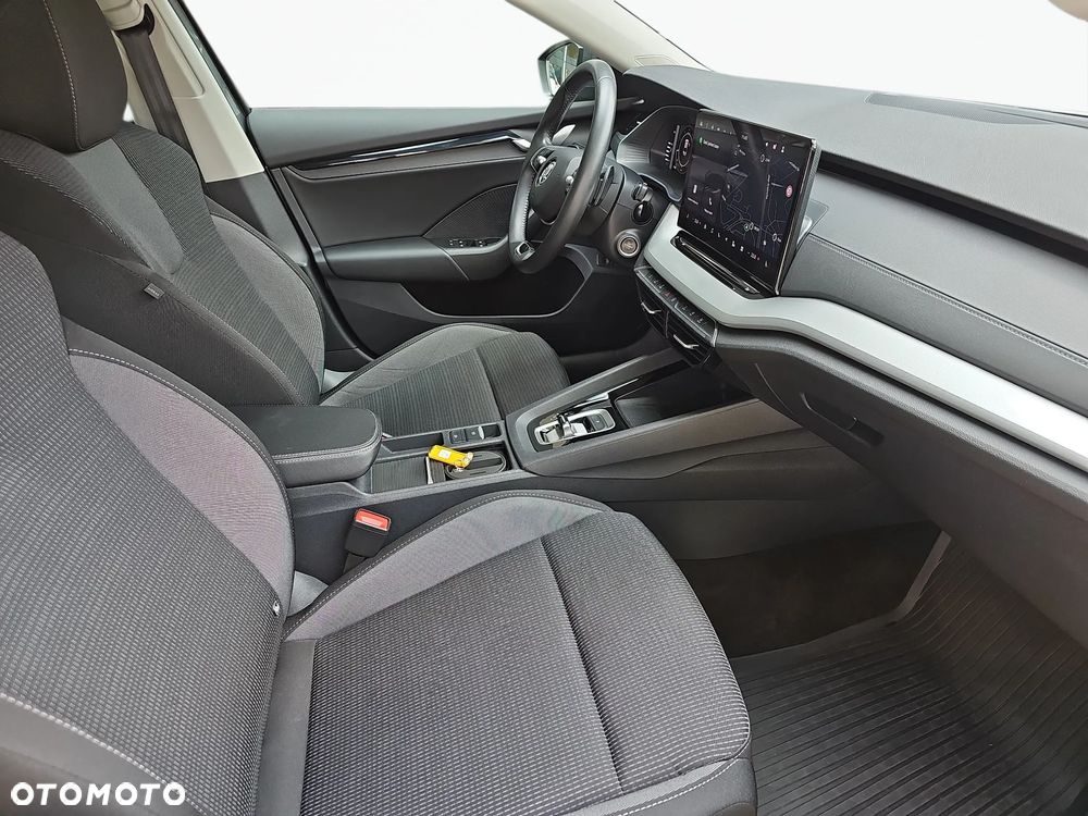 Skoda Octavia 1.5 TSI mHEV Selection DSG - 10