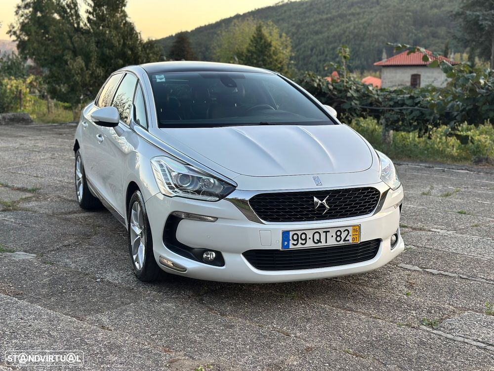 DS DS5 1.6 BlueHDi So Chic - 3