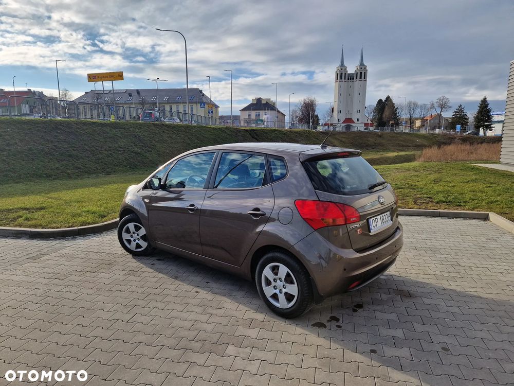 Kia Venga 1.4 M - 16