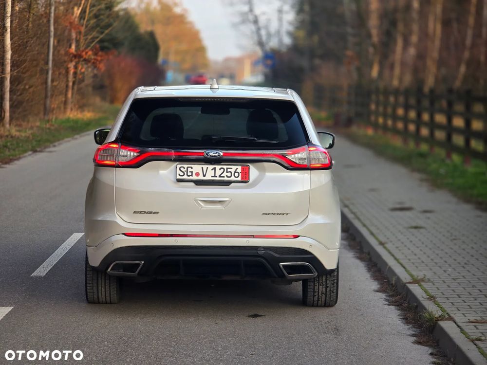 Ford Edge 2.0 TDCi Bi-Turbo 4x4 ST-LINE - 16