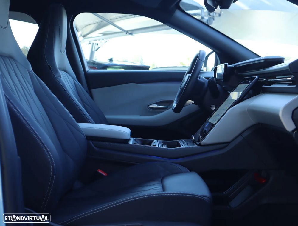 Ford Explorer 77 kWh Premium - 20